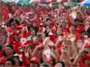 Bóng đá anh, ngoại hạng anh, lịch thi đấu euro 2012, Thái Lan: Phe "áo đỏ" xuống đường ở thủ đô